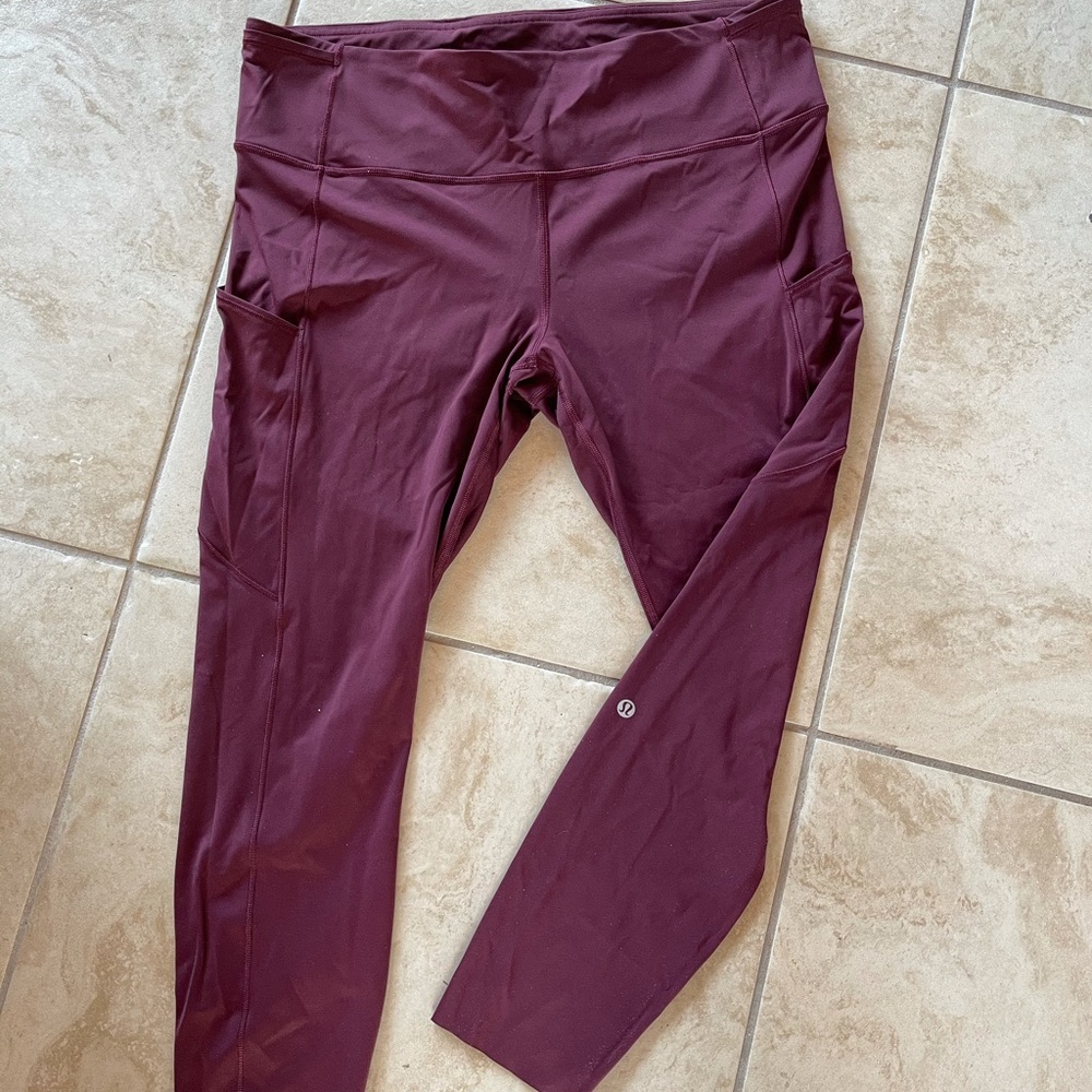 Lululemon 25” Fast & Free Legging in Cassis